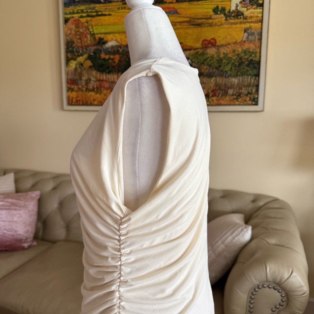 ZARA Cream Sleeveless Dress - Picture 5 of 10